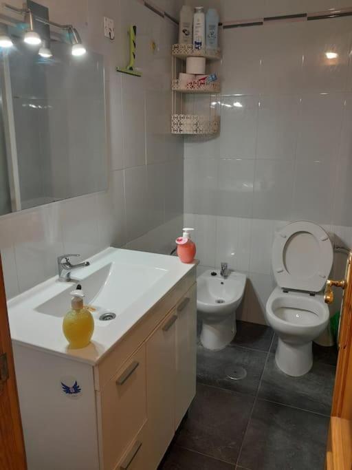 شقة Apartamento Cerca De La Playa بينايدورم المظهر الخارجي الصورة